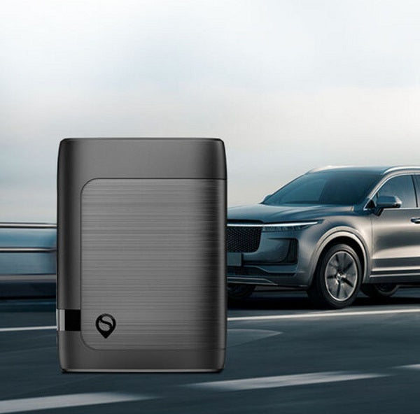 W15L - 4G Wireless GPS Tracker